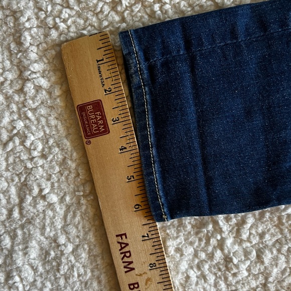 7 for all Mankind Josefina skinny boyfriend jeans; size 28; great condition! - Picture 10 of 10